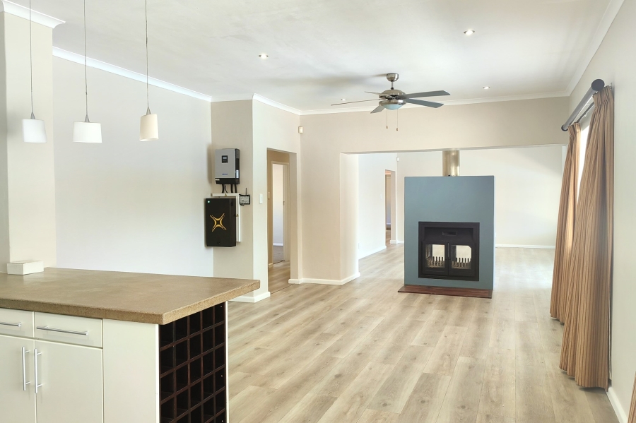 4 Bedroom Property for Sale in Bonnievale Western Cape